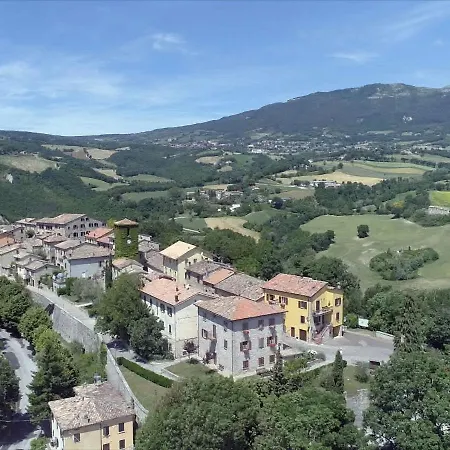 Appartamento Cozy With Garden Patio Storage Deckchairs Bbq Pennabilli