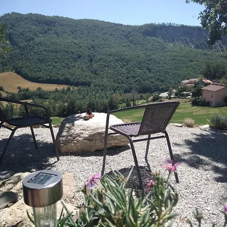 Appartamento Cozy With Garden Patio Storage Deckchairs Bbq Pennabilli